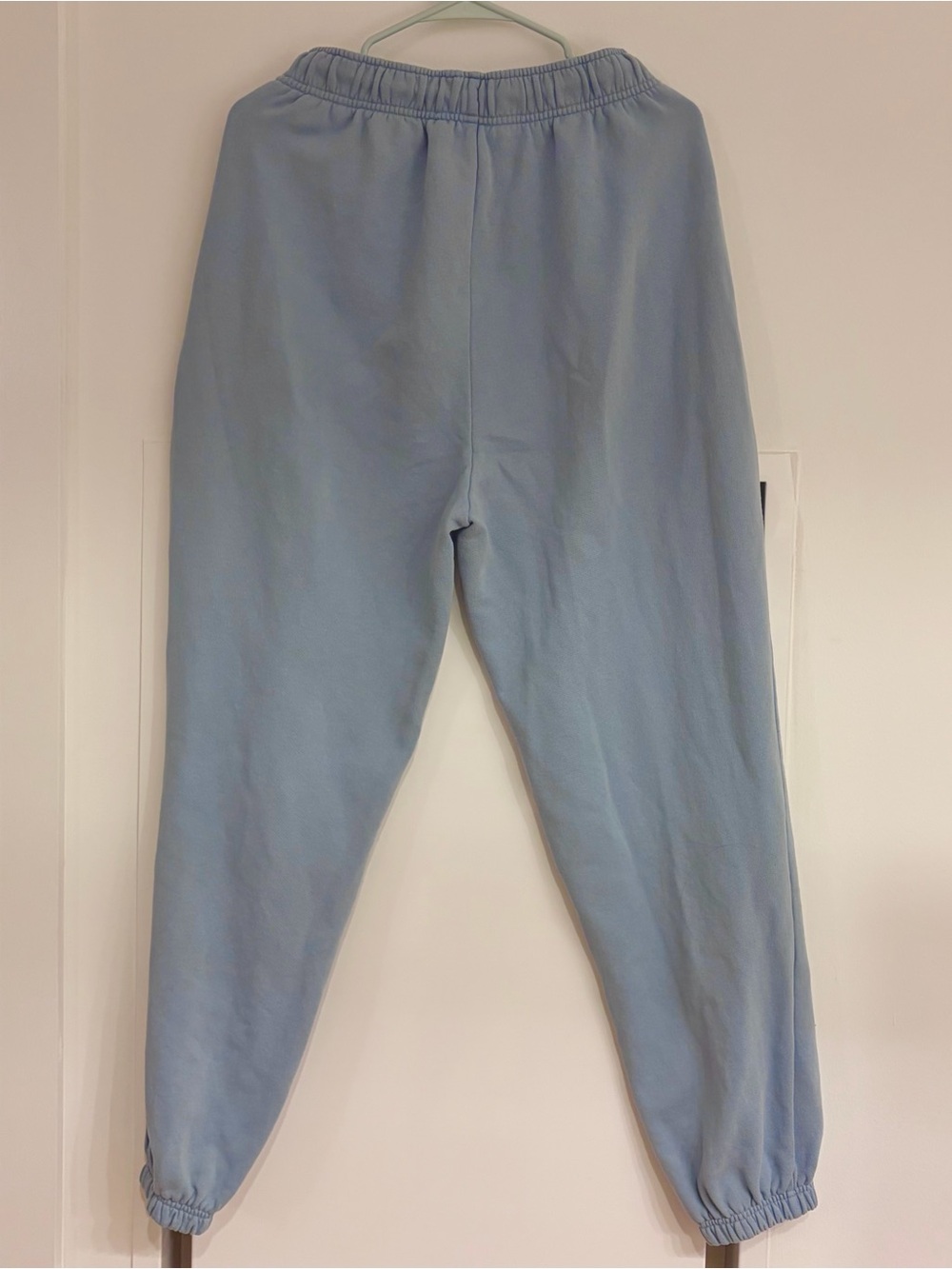Alo Accolade Sweatpants in Celestial Blue - Picture 2 of 6